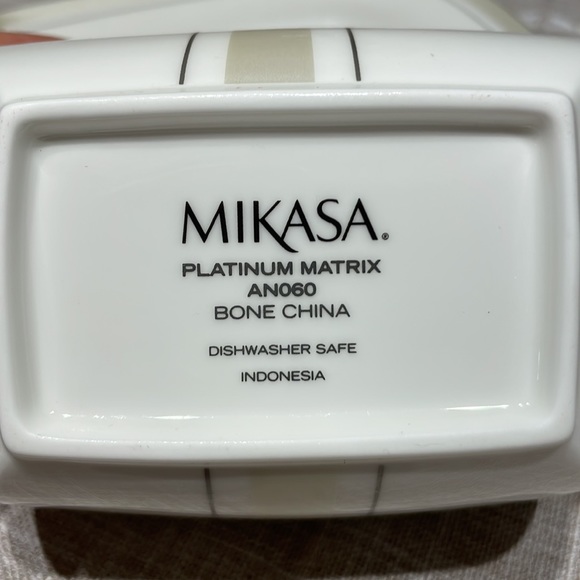 Mikasa Dining Mikasa Matrix Bone China Gravy Boat And Tray Poshmark